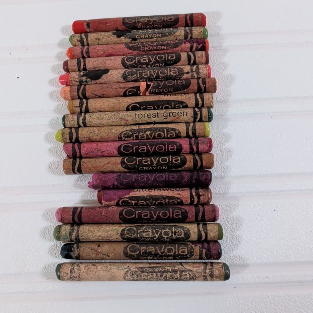 Vintage 1975-1987 Crayola Crayons Lot 17 Old Wrapper Maize Thistle Binney Smith
